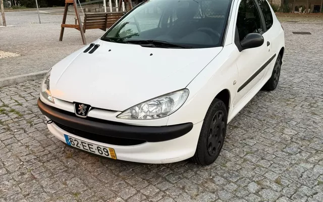 Peugeot 206