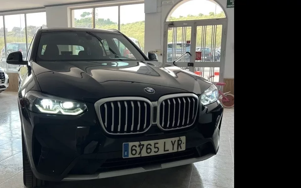 BMW X3 X3 xDrive 20dA xLine