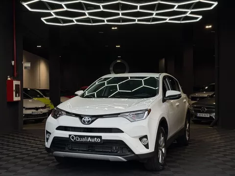 TOYOTA RAV-4 RAV-4 150D Advance 2WD