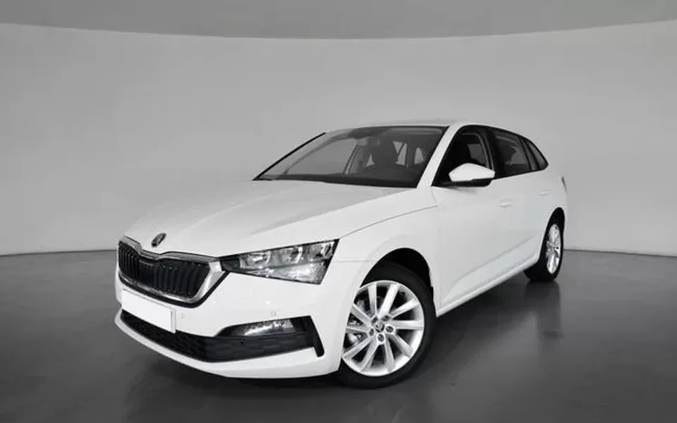 SKODA Scala Ambition Plus 1.0 TSI 81kW (110 CV) (NW13J514)