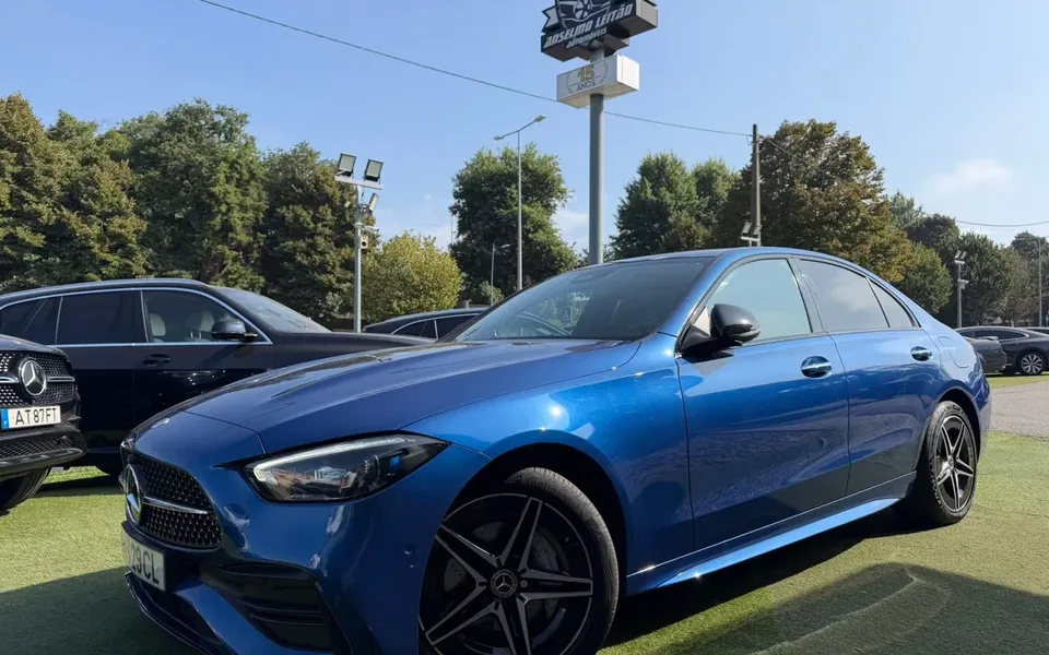 Mercedes-Benz C 300 e AMG Line