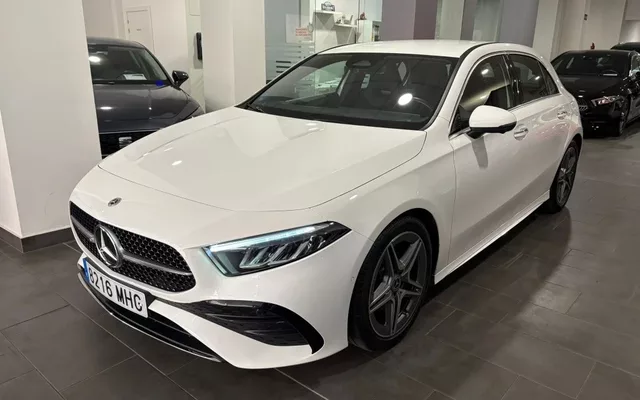 MERCEDES-BENZ Clase A A 180 7G-DCT