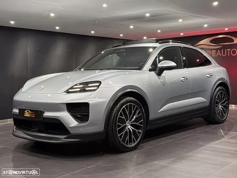 Porsche Macan Electric 4