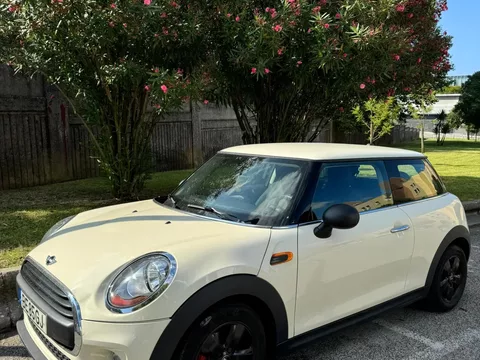 MINI 3 Portas