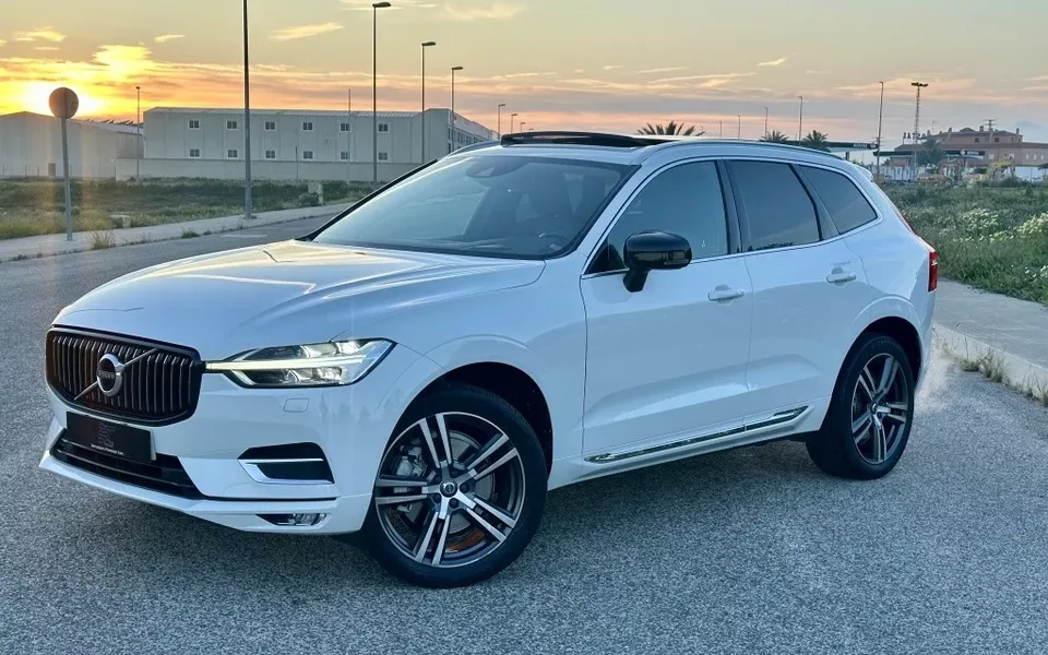 VOLVO XC60 XC60 B5 Inscription AWD Aut.