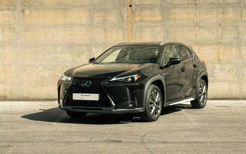 Lexus UX 250h Sport (Ecrã 12.3)