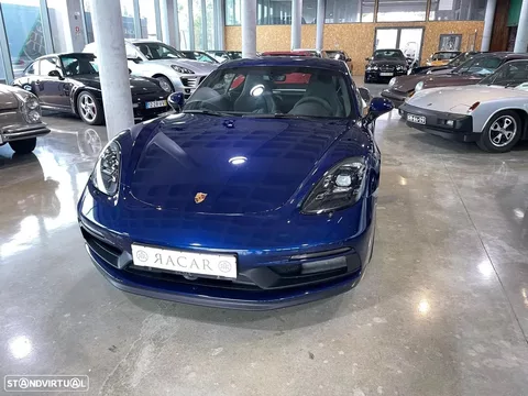 Porsche 718 Cayman