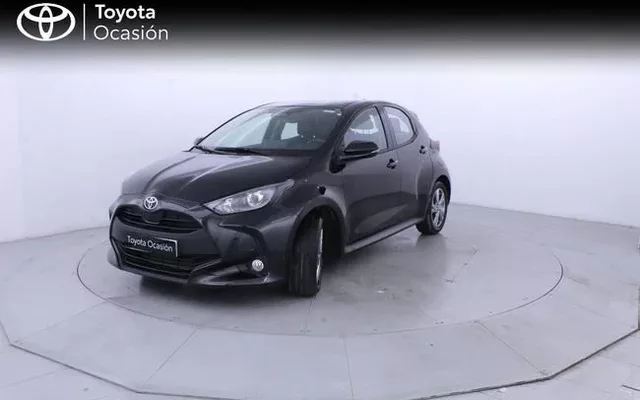 TOYOTA Yaris Yaris 120H 1.5 Active Plus