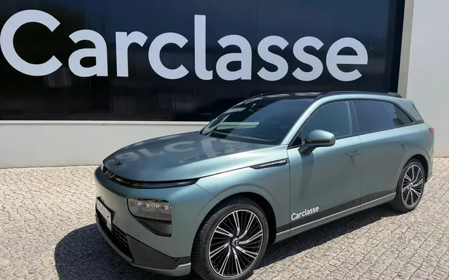 Xpeng G9 93.1 kWh AWD Performance+Premium Seat & Audio Pack