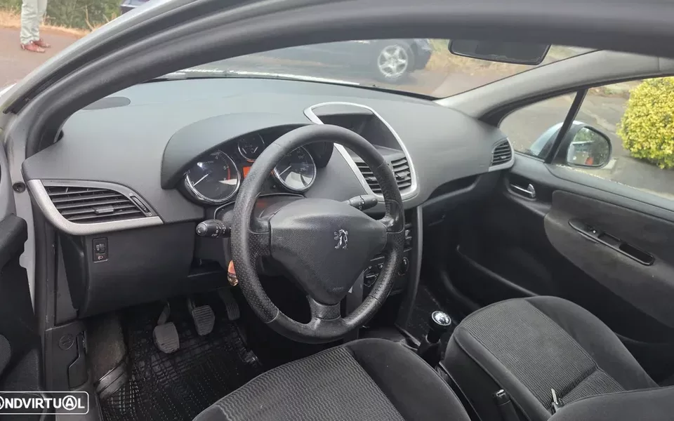 Peugeot 207 1.6 HDi Sport