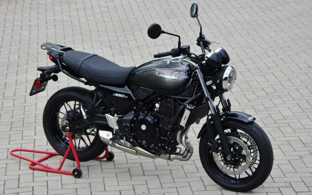 Kawasaki Z 650 RS