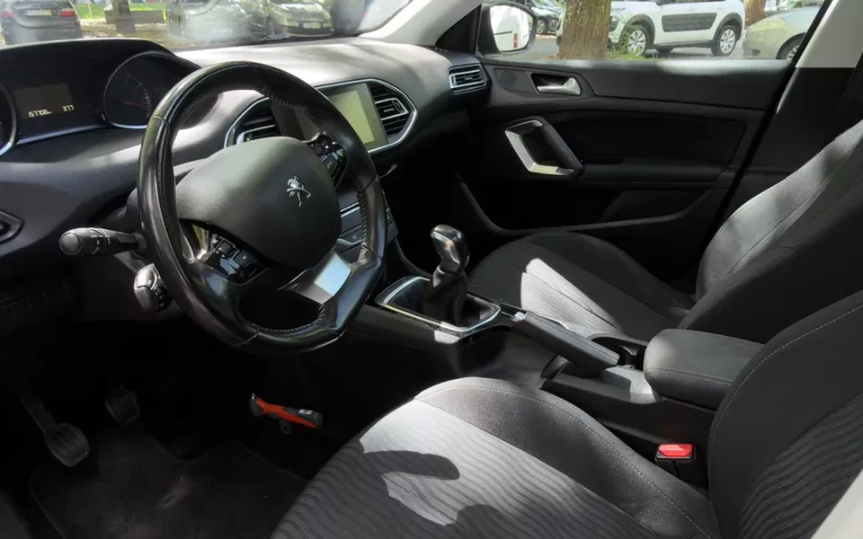 Peugeot 308 PureTech 110 Stop & Start Allure