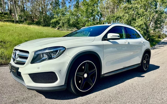 Mercedes-Benz GLA 200 CDI AMG Line