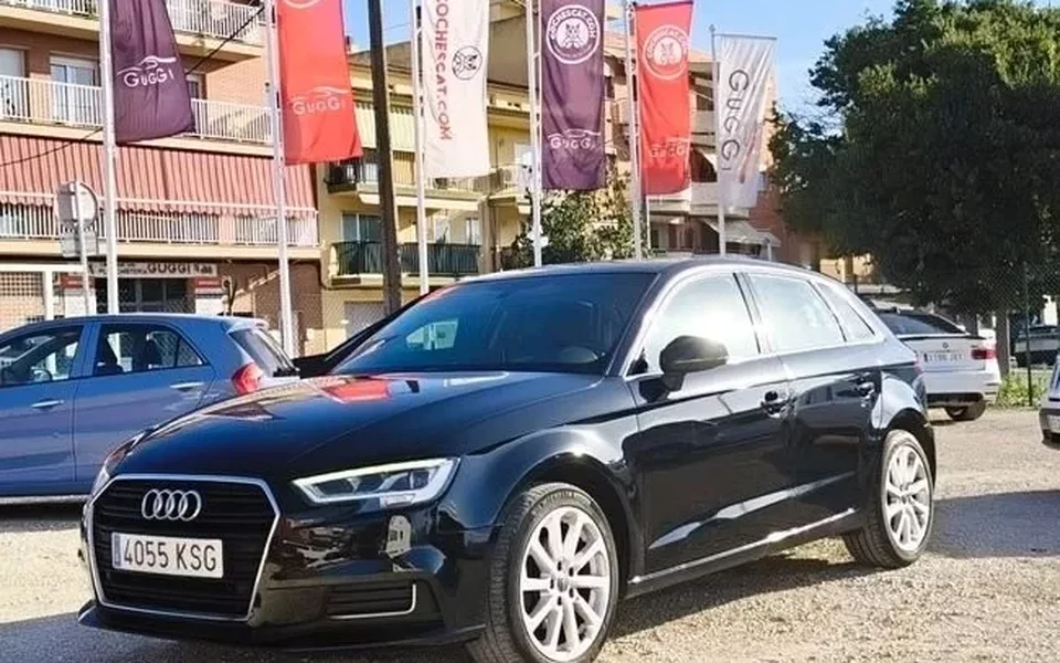 AUDI A3 Sportback 30 TFSI S tronic 7 vel.