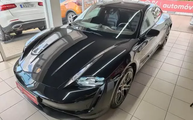Porsche Taycan 2020 4S