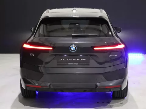 BMW iX xDrive 40 Pack Desportivo