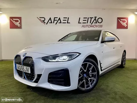 BMW i4 eDrive40 Pack Desportivo M Pro