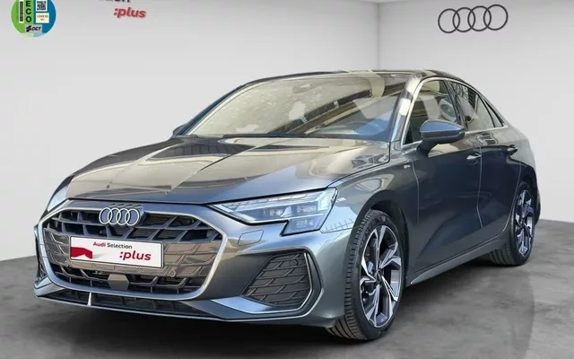 AUDI A3 A3 Sedán TFSI S line S tronic 110kW