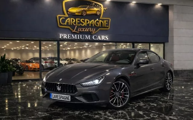 MASERATI Ghibli Ghibli Trofeo Aut. 580