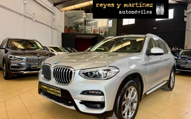 BMW X3 X3 xDrive 20dA xLine