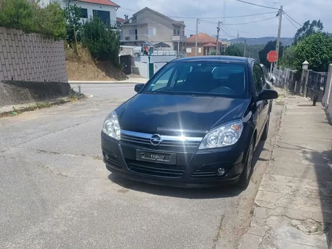 Opel Astra 1.9 CDTI Cosmo