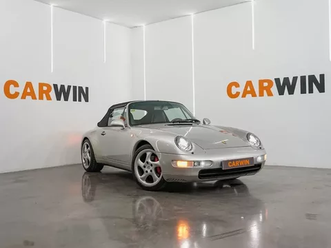 PORSCHE 911 CARRERA