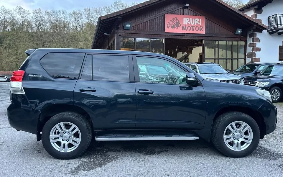 TOYOTA Land Cruiser Land Cruiser D-4D Limited Aut.