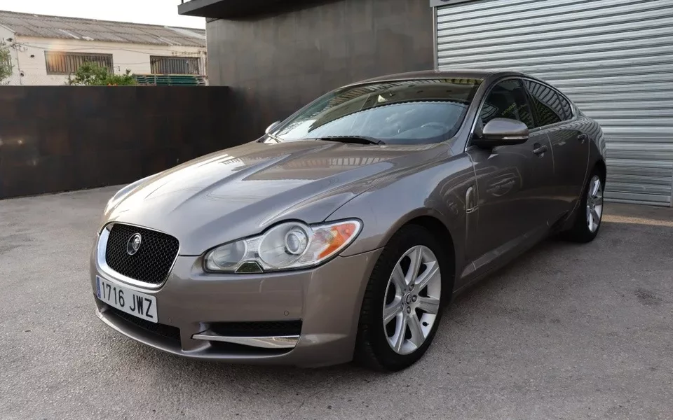 JAGUAR XF XF 3.0 V6 Diesel Luxury Aut.