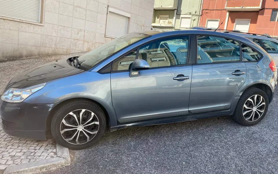 Citroën C4 1.6 16V Confort