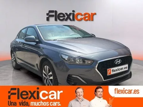 HYUNDAI i30 1.0 TGDI Essence Fastback
