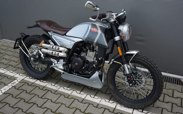Mondial HPS 300