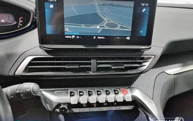 PEUGEOT 5008 1.2 PureTech 96KW S&S EAT8 Allure Pack