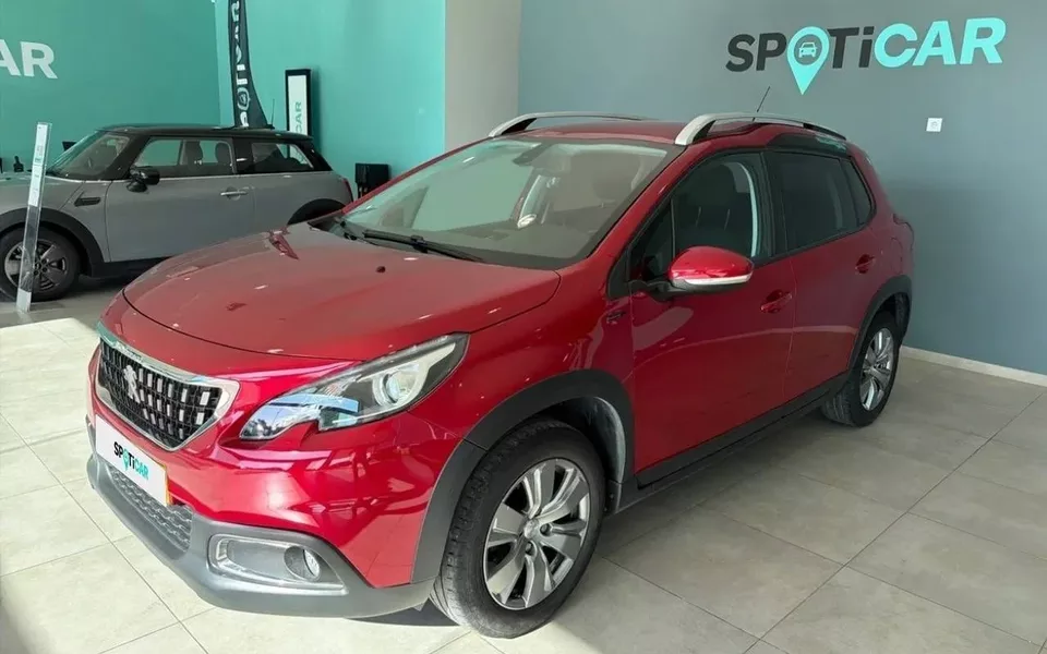 Peugeot 2008 1.2 PureTech Signature