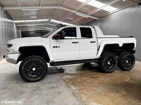 Hummer H2 6x6 6.2 V8 Custom