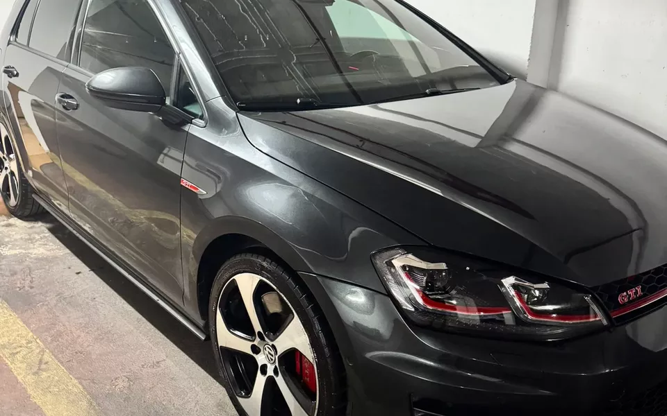 VW Golf GTI Performance BlueMotion DSG
