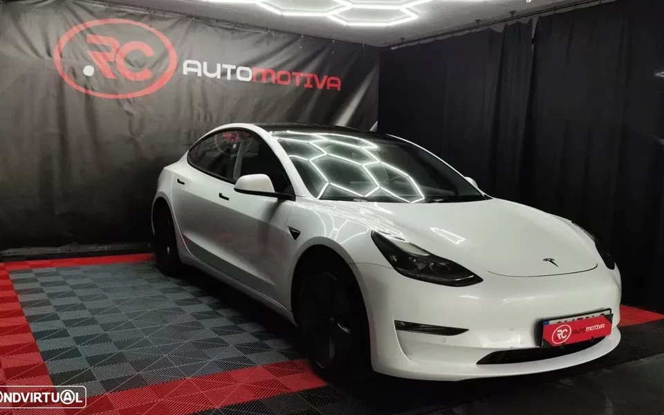 Tesla Model 3 Performance Tração Integral