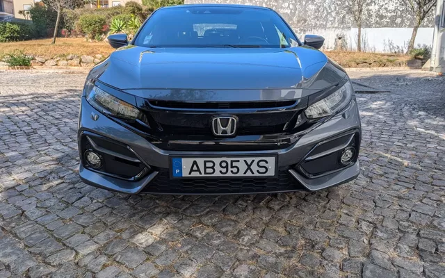 Honda Civic 1.0 i-VTEC Elegance Navi CVT