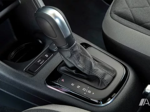 VOLKSWAGEN Up! Up! 1.0 High up! 75 ASG