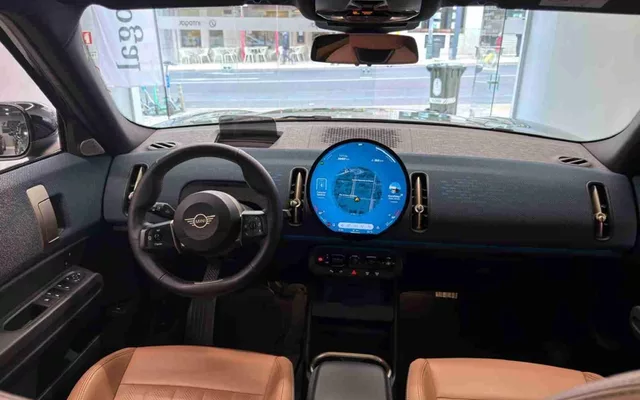 MINI - Mini Countryman - Mini Countryman E Favoured L