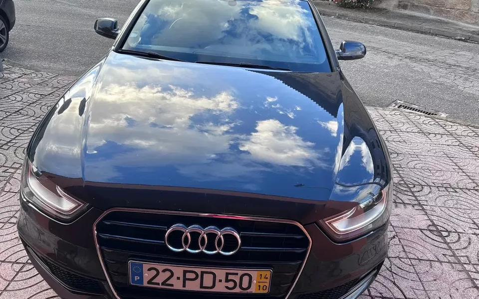 Audi A4 Avant 2.0 TDI Business Line Sport