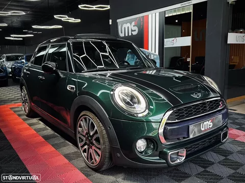 MINI 5 Portas Cooper SD Aut.