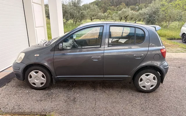 Toyota Yaris 1.0 Rock in Rio