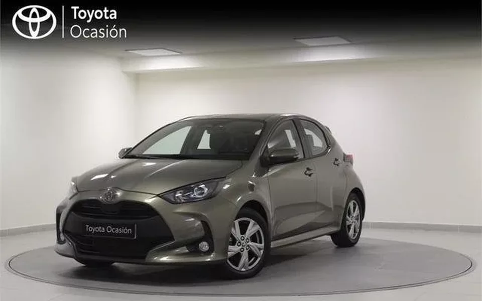 TOYOTA Yaris Yaris 120H 1.5 Active Plus