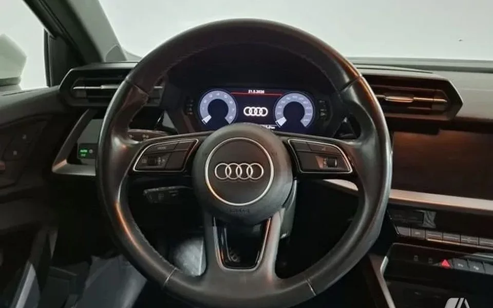 AUDI A3 Sedán Edition 30 TFSI 81 kW (110 CV)