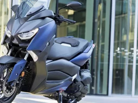 Yamaha X-MAX 400 ABS