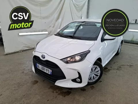 TOYOTA Yaris Yaris 120H 1.5 Business Plus