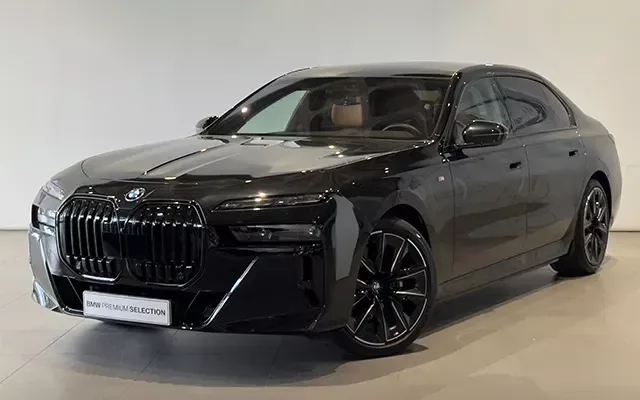 BMW i7 xDrive60 Pack Desportivo M Pro