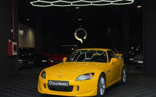 HONDA S2000 2.0 DOCH Vtec