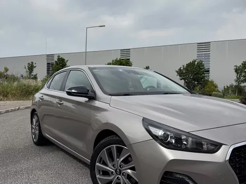 Hyundai i30 Fastback 1.0 T-GDI Style+TA