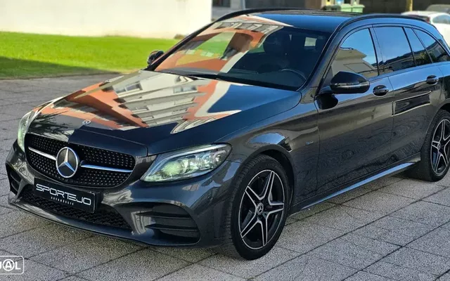 Mercedes-Benz C 300 de T 9G-TRONIC AMG Line